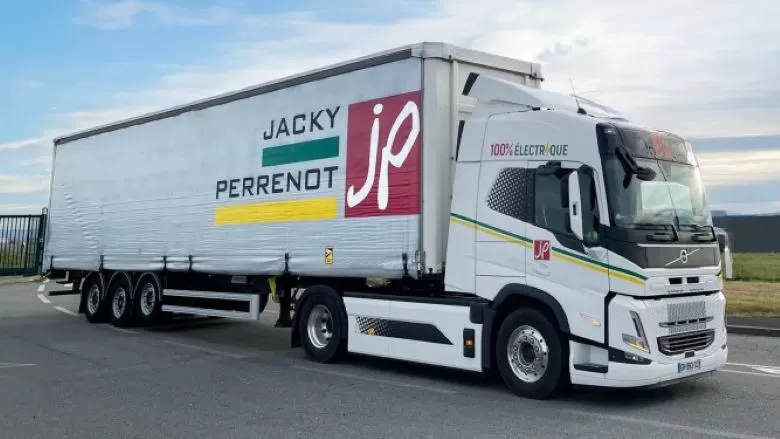 Jacky Perrenot cumpără 168 de camioane electrice