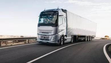 Alte noutăți Volvo: I-See adaptează viteza în curbe și I-Save de 480 CP
