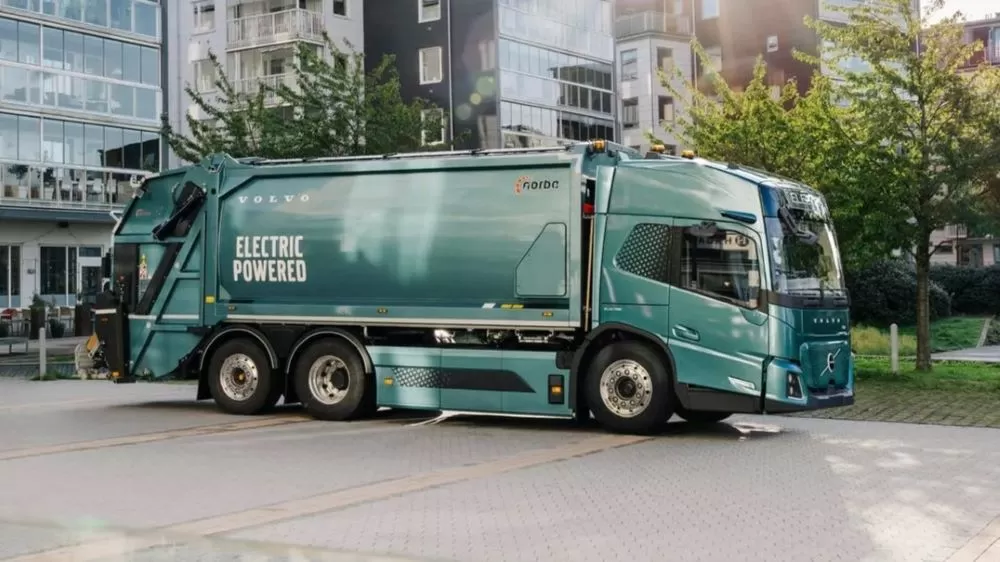FM Low Entry, primul camion Volvo doar cu versiune electrică 5 Volvo FM Low Entry