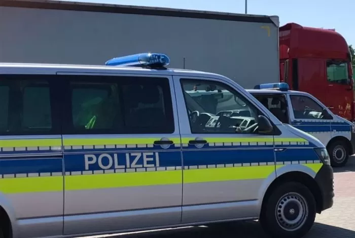 Protest inedit: A băut ca să nu poată conduce camionul