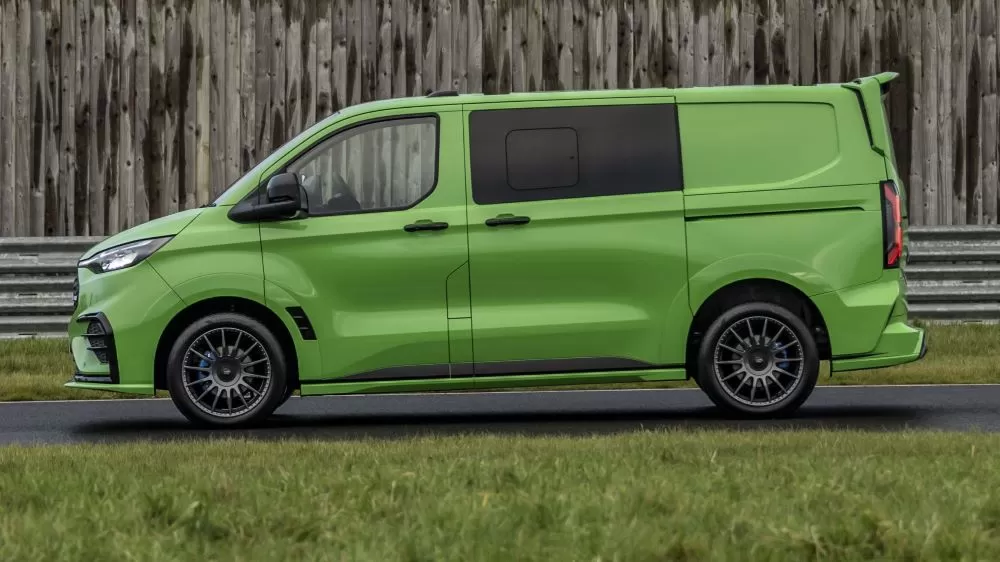 Ford prezintă Transit Custom MS-RT și Ranger MS-RT 3 Ford prezintă Transit Custom MS-RT și Ranger MS-RT