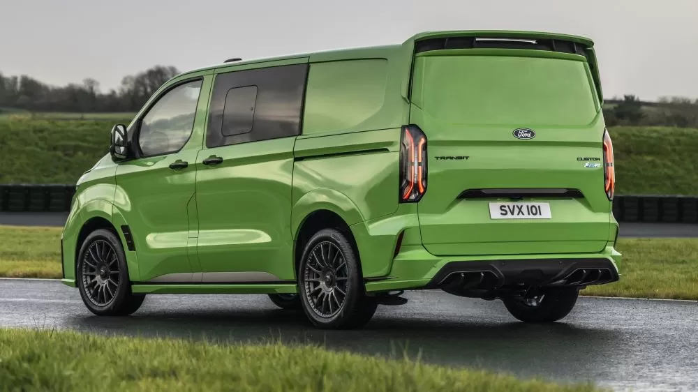 Ford prezintă Transit Custom MS-RT și Ranger MS-RT 4 Ford prezintă Transit Custom MS-RT și Ranger MS-RT