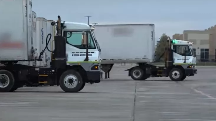 Primul centru automat de transbordare pentru remorci