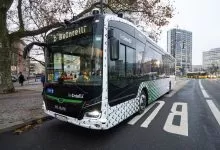 MAN va testa un autobuz cu funcții de condus automatizat în Berlin