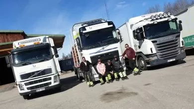 Suedia: Tot mai multe fete vor să devină șofer de camion