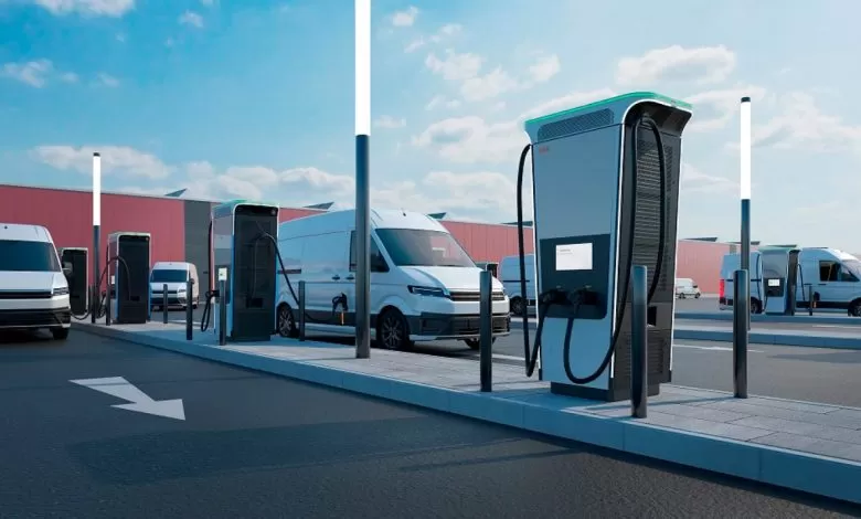 DKV Mobility, parteneriat cu ABB E-mobility