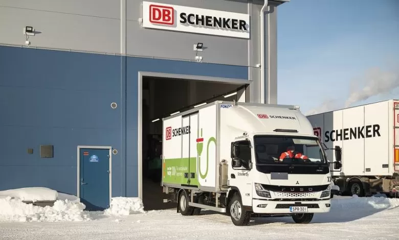 Distribuție locală la temperaturi de -30°C cu FUSO eCanter 1 DB Schenker folosește FUSO eCanter într-una din cele mai reci regiuni din Europa