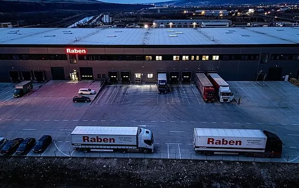 Noul depozit Raben din Cluj oferă conexiuni zilnice cu Europa