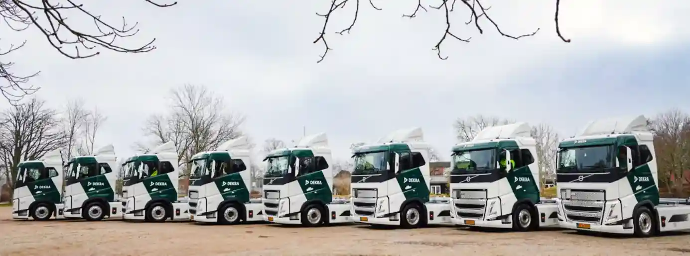 DEKRA utilizează camioane electrice pentru formarea viitorilor șoferi