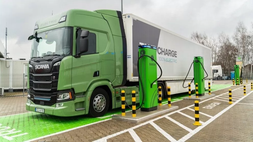 Primul HUB de încărcare pentru camioane electrice din Polonia