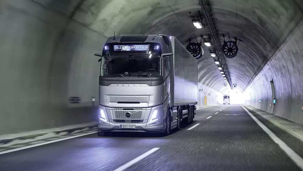 Test Volvo FH Aero 460 I-Save: Aer proaspăt