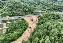 China: Zeci de morți în urma surpării unui tronson de autostradă