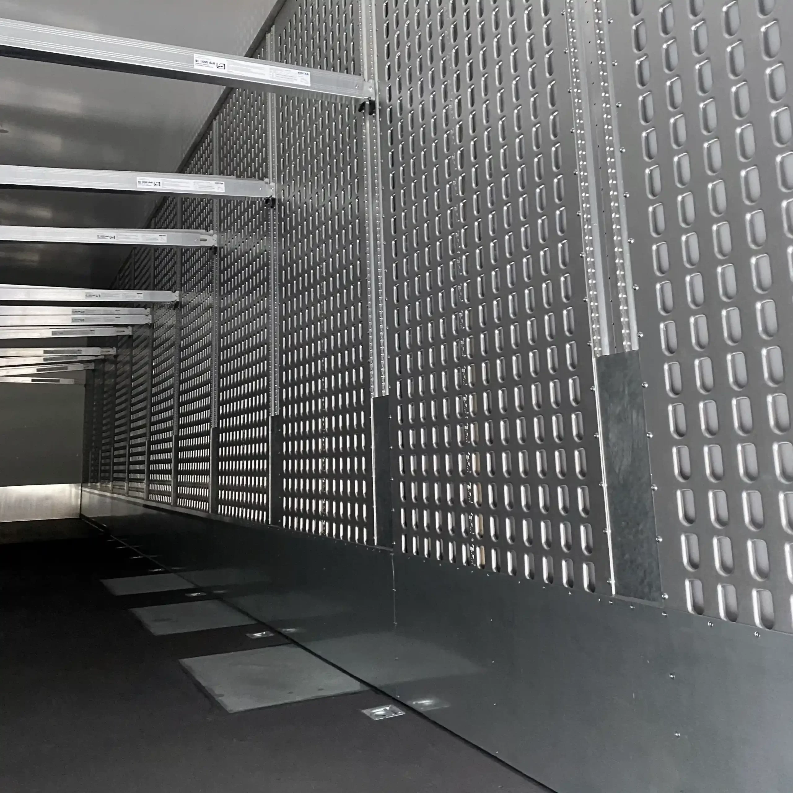 Heisterkamp Trailer Rental introduce în flota de închiriere noi semiremorci Talson