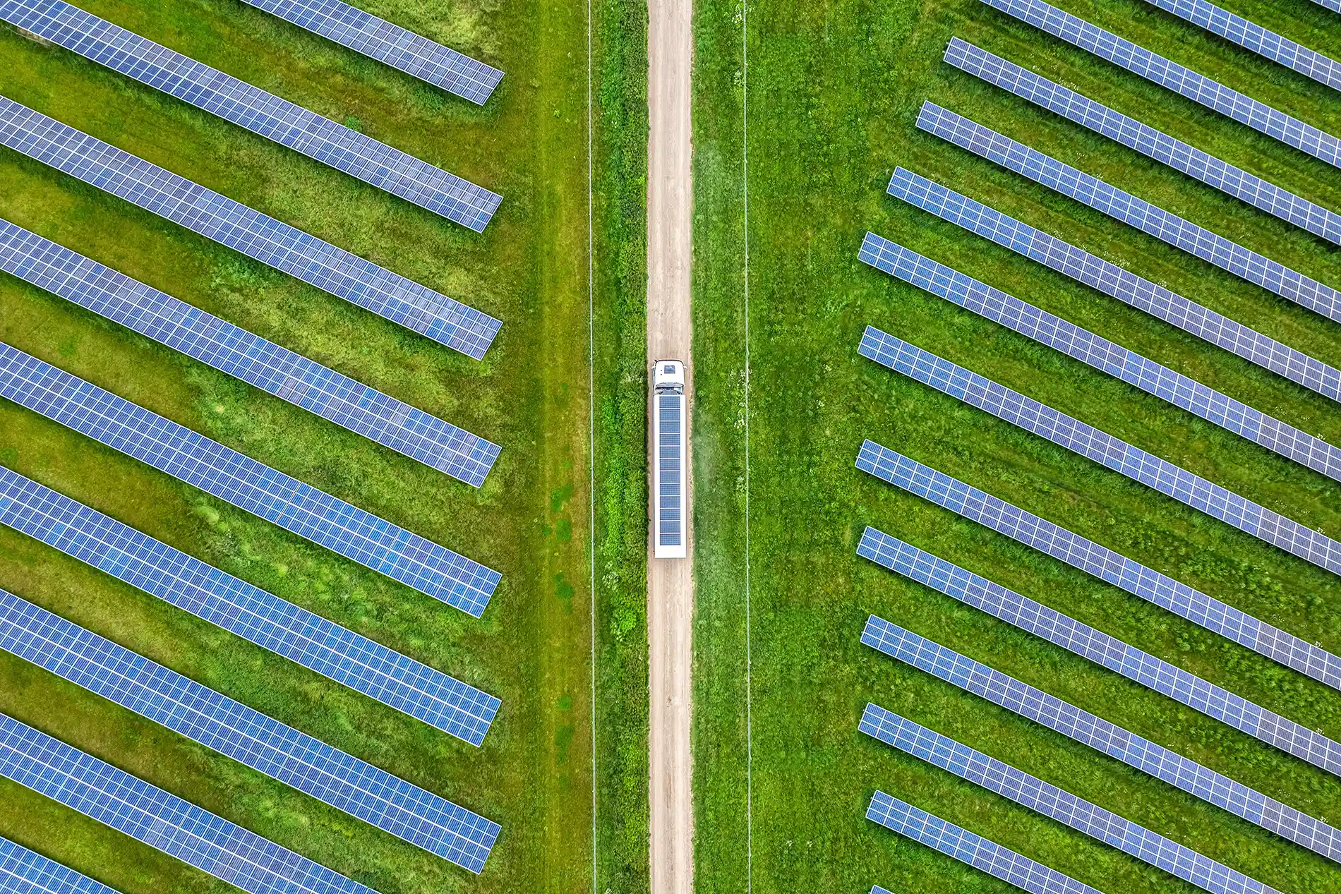 TIP Trailer testează o semiremorcă frigorifică cu agregat de frig alimentat cu energie solară