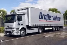 Primele modele eActros 300 Lowliner intră în operațiuni