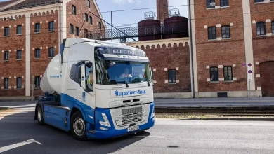 Camioanele electrice Volvo folosite în logistica berii