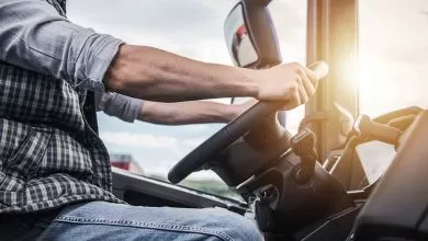 Spania: Șoferii de camion se luptă pentru pensionare anticipată, guvernul refuză