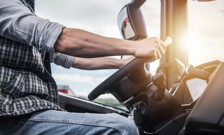 Spania: Șoferii de camion se luptă pentru pensionare anticipată, guvernul refuză