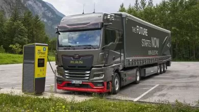 TRATON vrea să construiască o nouă fabrică de baterii