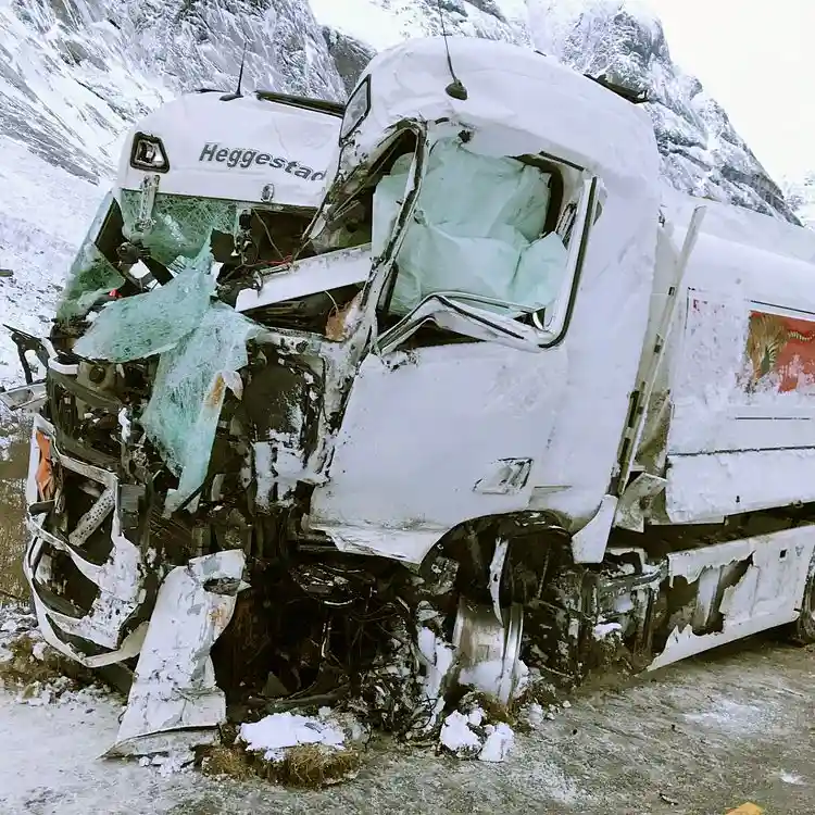 Airbagurile sunt standard pe toate camioanele Scania din Norvegia