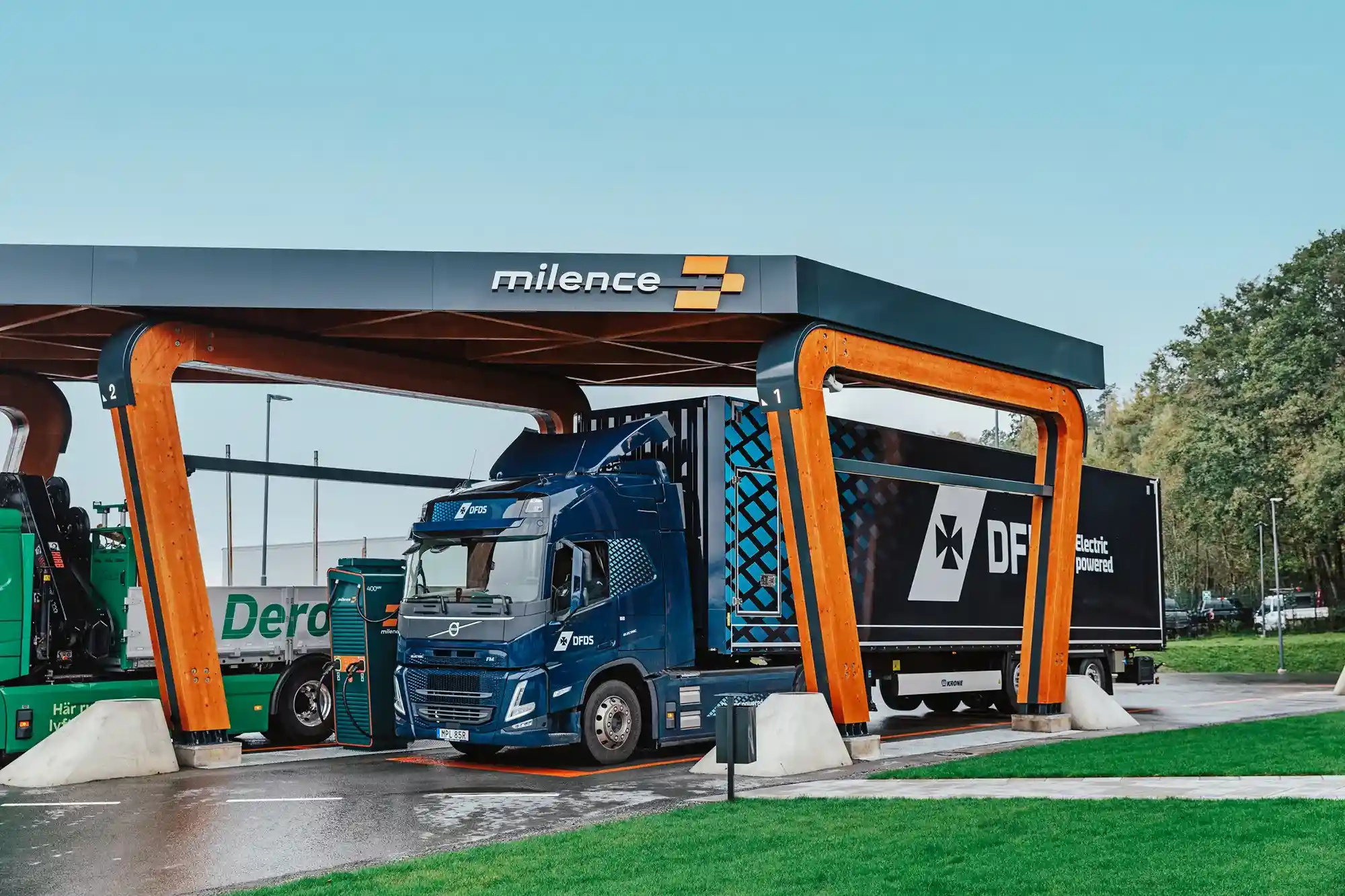 Primul hub de încărcare Milence pentru camioane electrice din Suedia 3 Primul hub de încărcare Milence pentru camioane electrice din Suedia