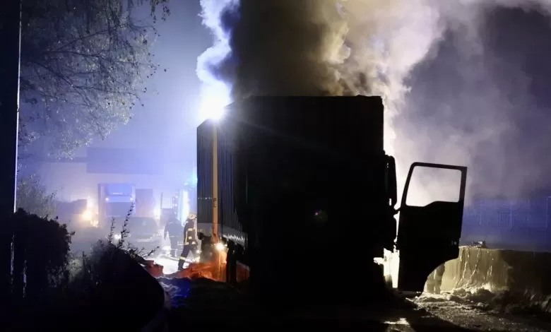 Austria: Incendiu de camion pe A1 în apropiere de Sattledt 1 Austria: Incendiu de camion pe A1 în apropiere de Sattledt