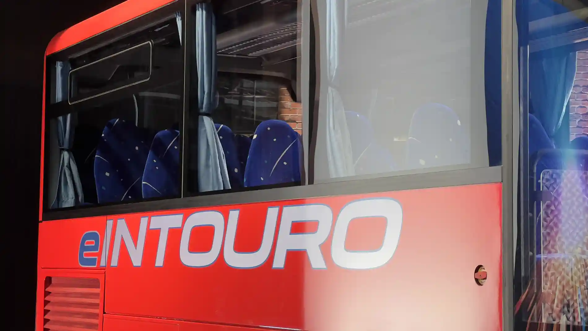 Mercedes-Benz eIntouro: autobuz interurban electric