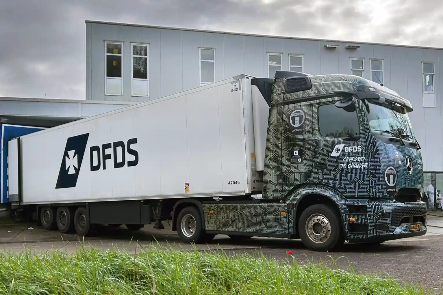 DFDS testează camionul electric eActros 600