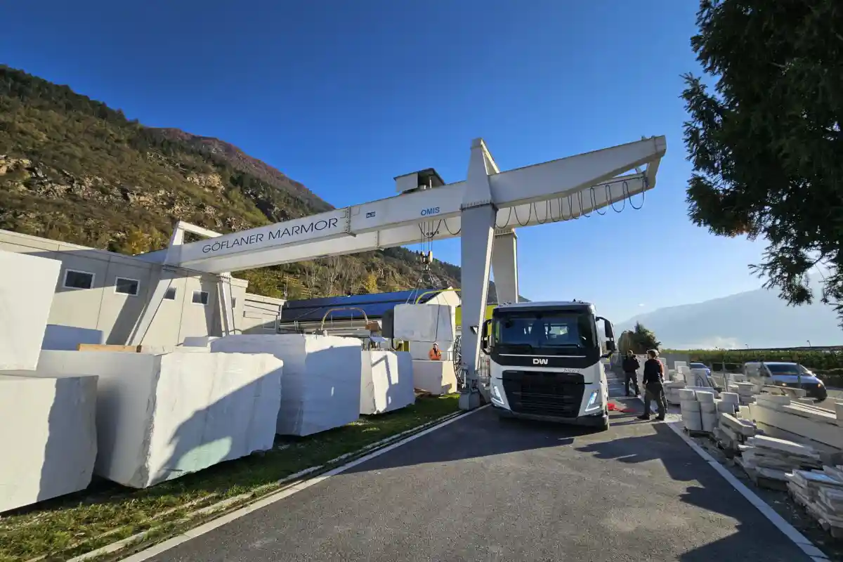 Ce consum are un camion electric utilizat în transportul de marmură?