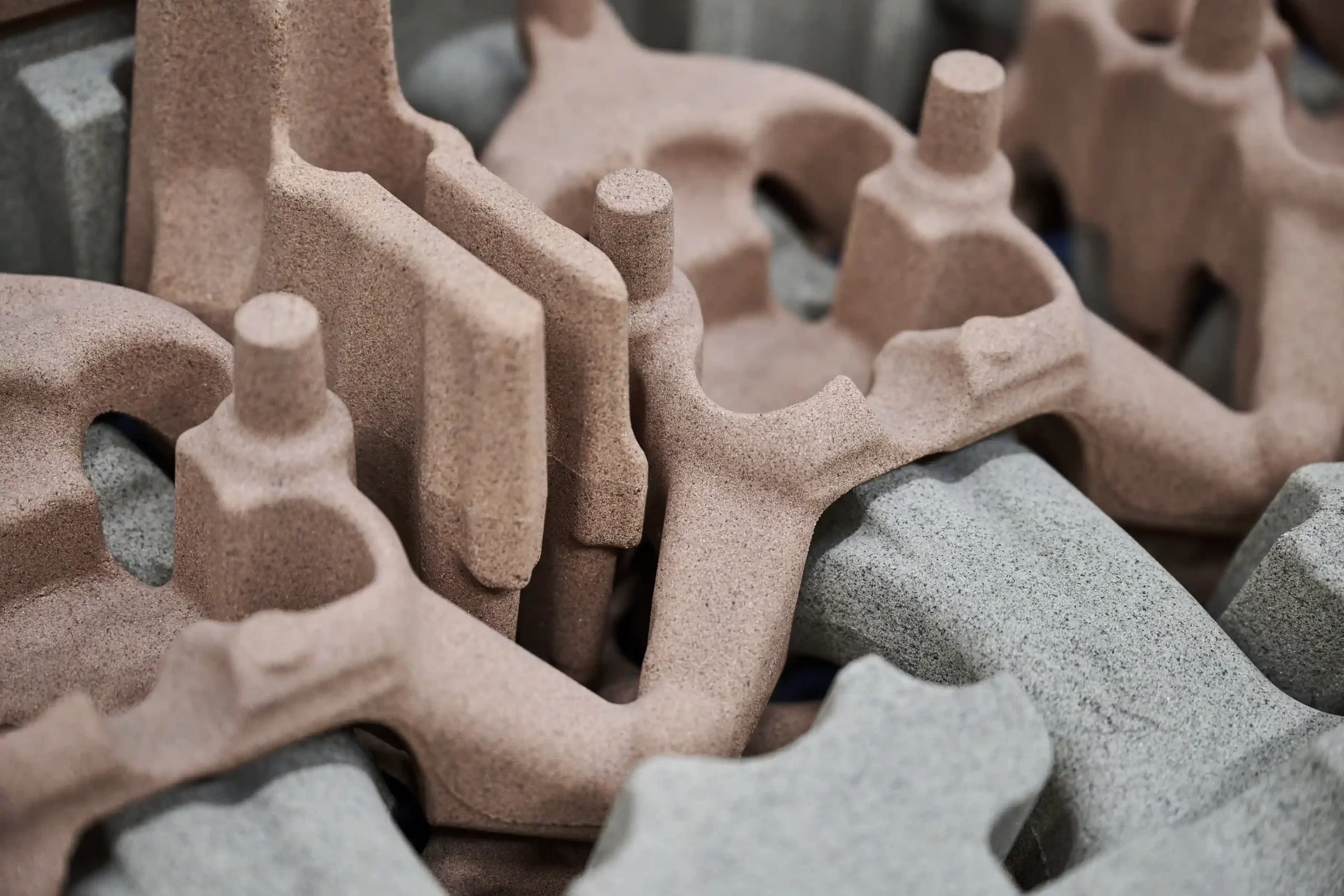 Nisipul uzat de la turnarea motoarelor Scania transformat în mortar