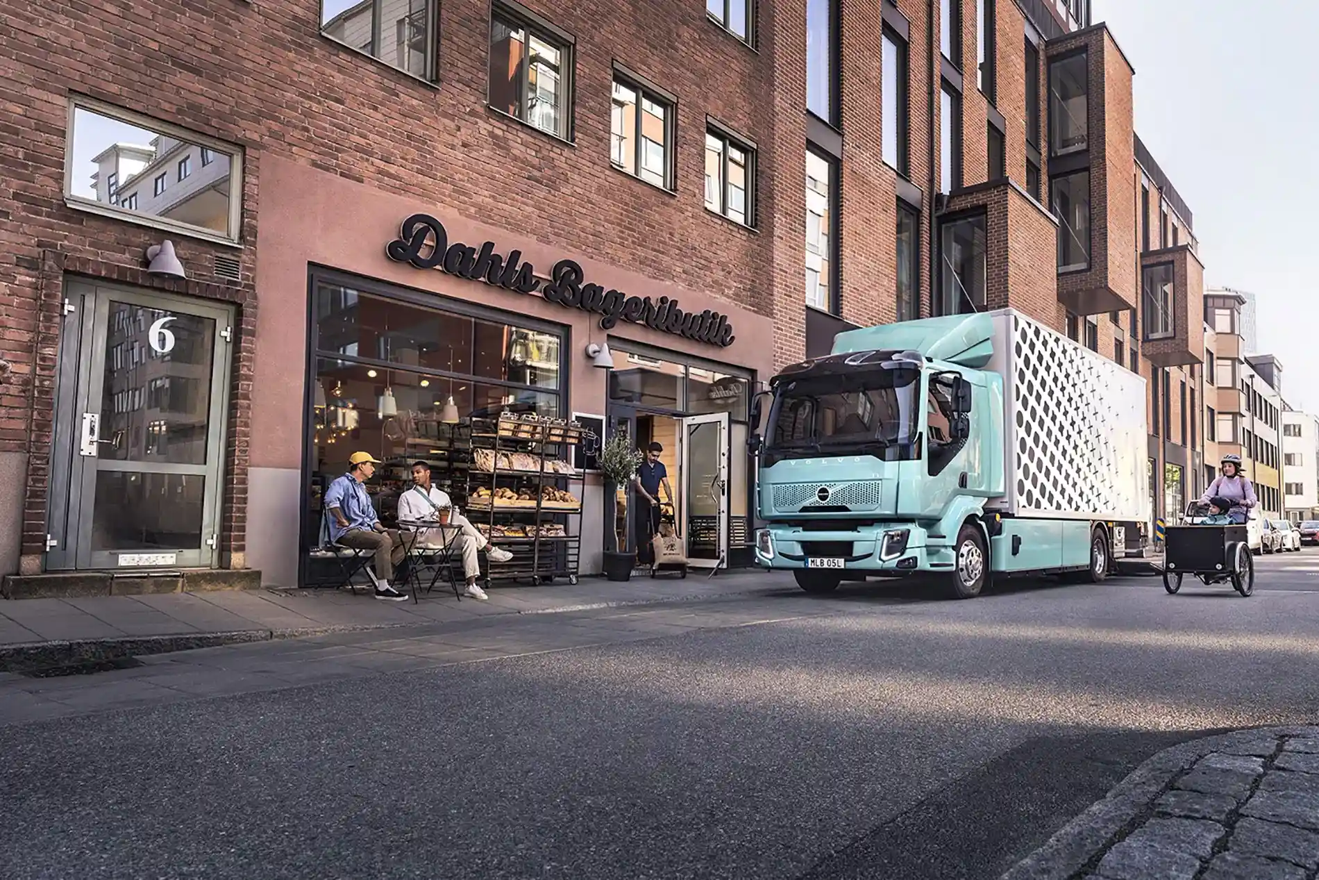 Cum pot camioanele electrice decarboniza industria alimentară?