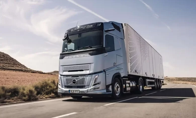 Volvo Trucks, liderul pieței de camioane grele din Europa în 2024 1 Volvo Trucks, liderul pieței de camioane grele din Europa în 2024