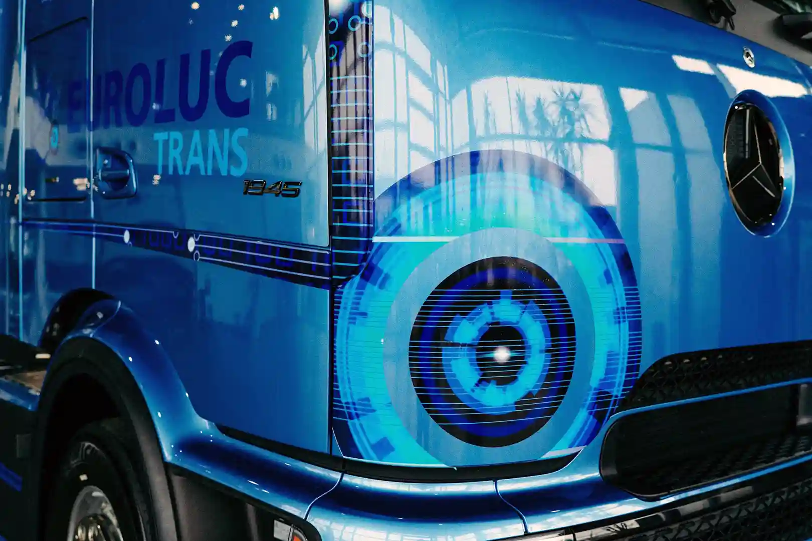 Euroluc opreează primul camion Actros L cu ProCabin din România