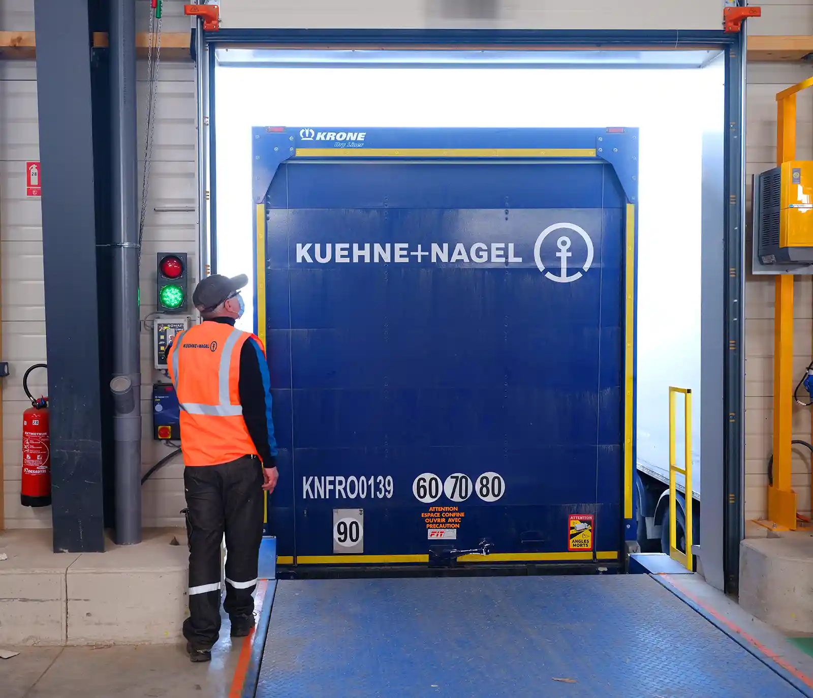 Italia: Anchetă de amploare pentru presupuse fraude în contractele logistice