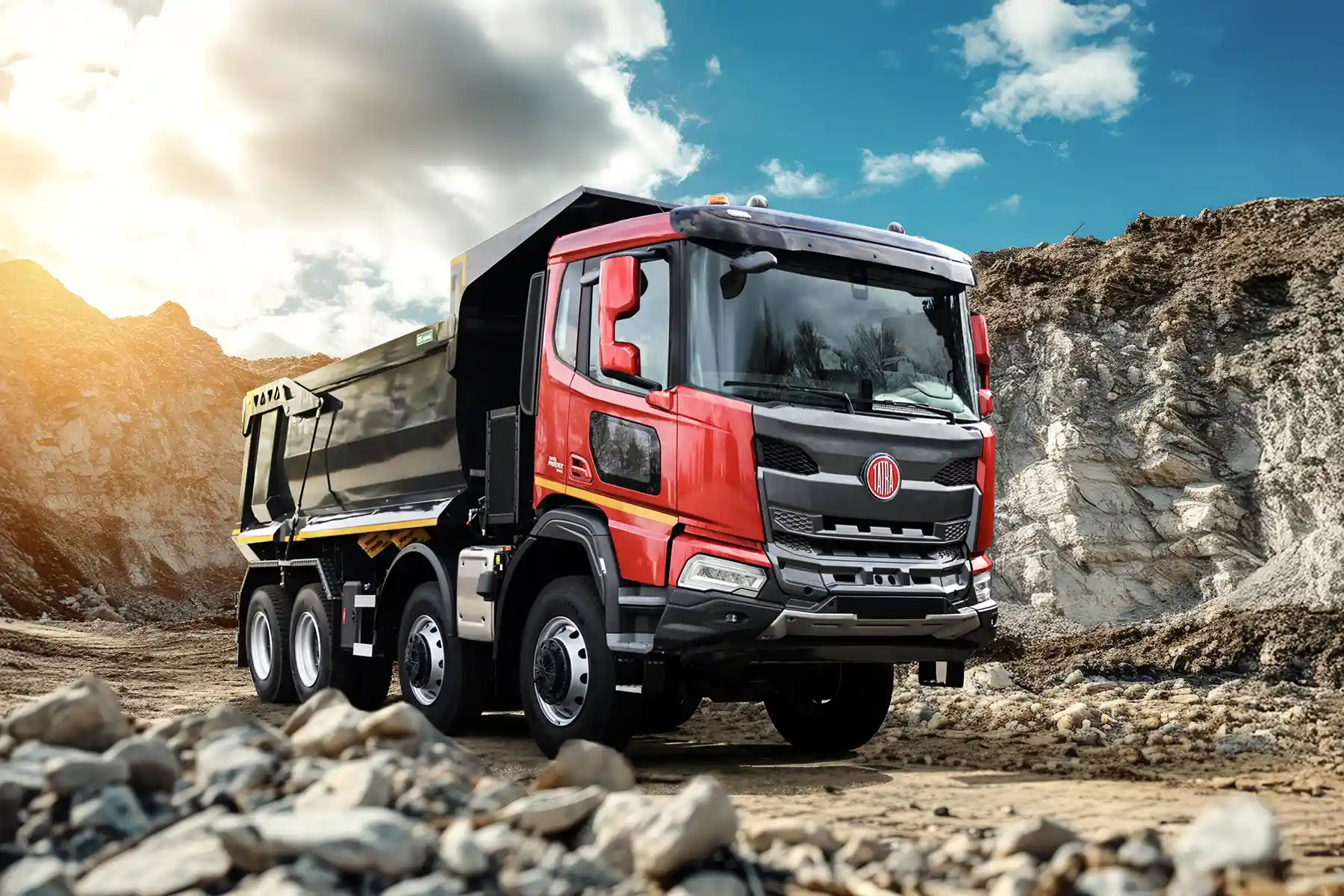 bauma 2025: Noua generație de camioane Tatra Phoenix expusă în premieră 3 bauma 2025: Noua generație de camioane Tatra Phoenix expusă în premieră