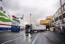 Volvo Trucks introduce limitarea automată a vitezei camioanelor