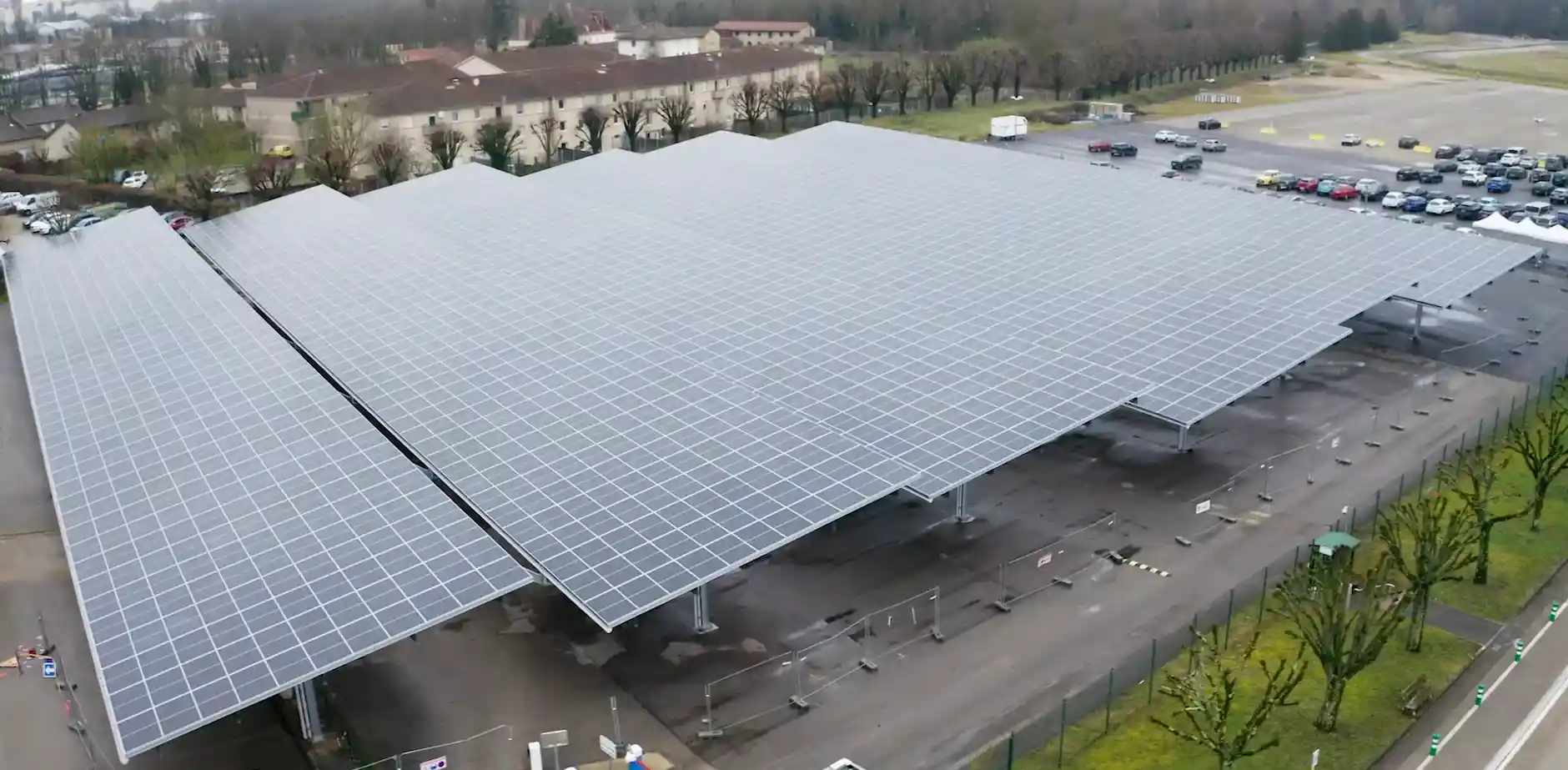 Renault Trucks accelerează eficiența energetică în fabricile sale