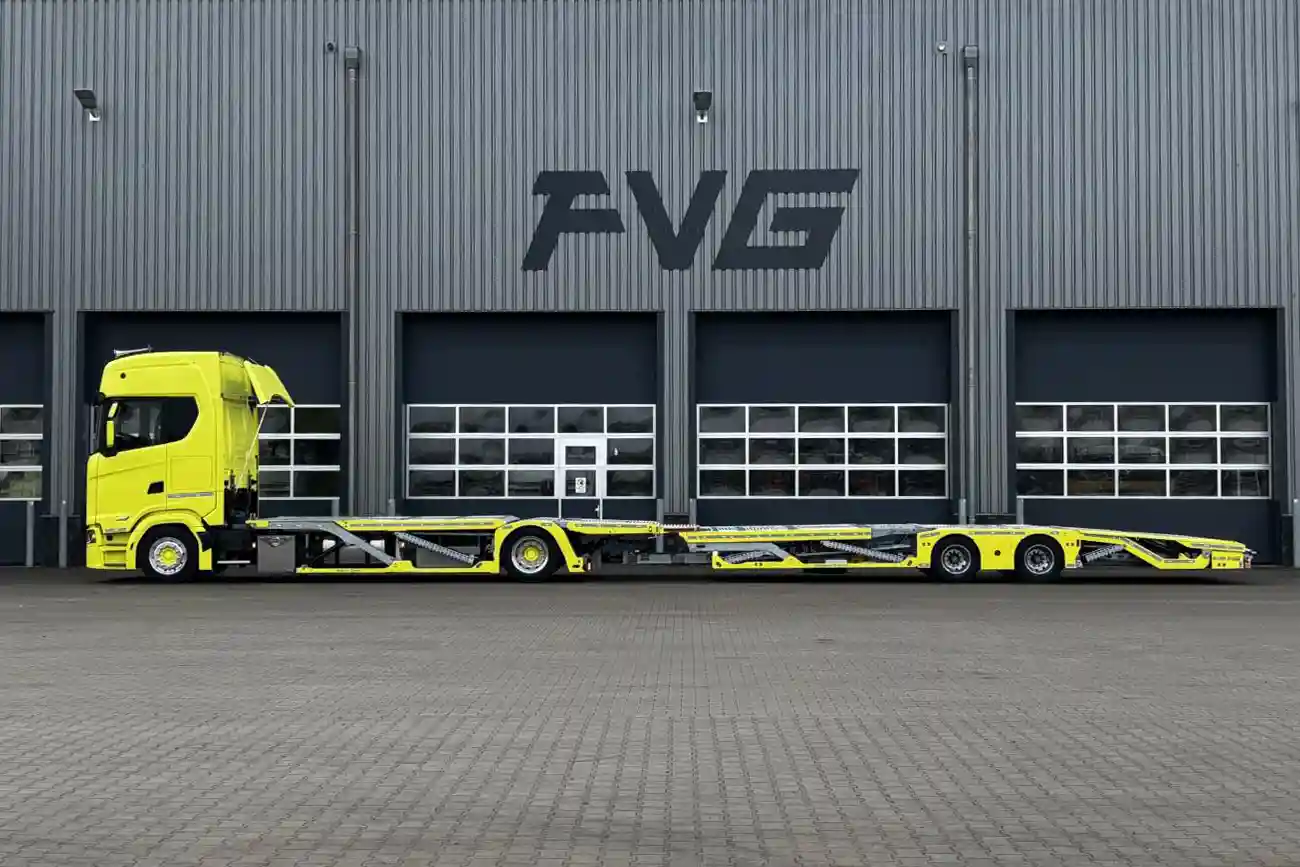 Automili a adăugat cinci transportoare auto Scania S 500 în flotă