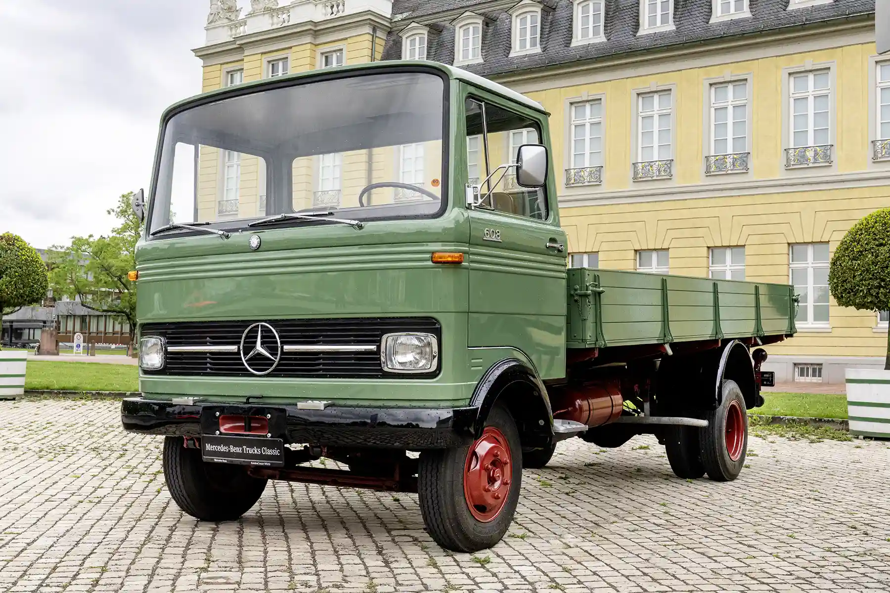 60 de ani de producție de camioane Mercedes-Benz la uzina din Wörth