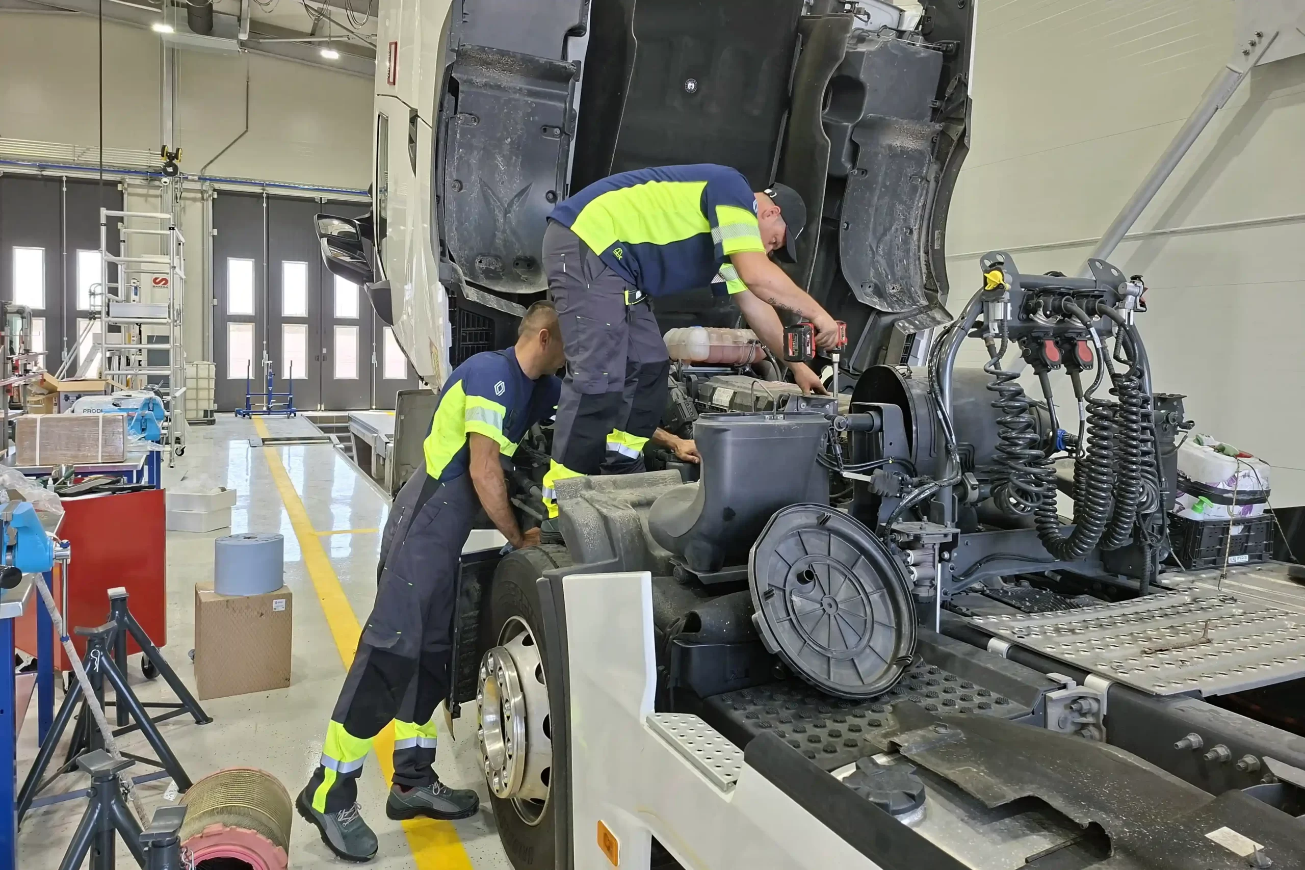 Renault Trucks a deschis un nou centru de vânzări și service camioane în Craiova