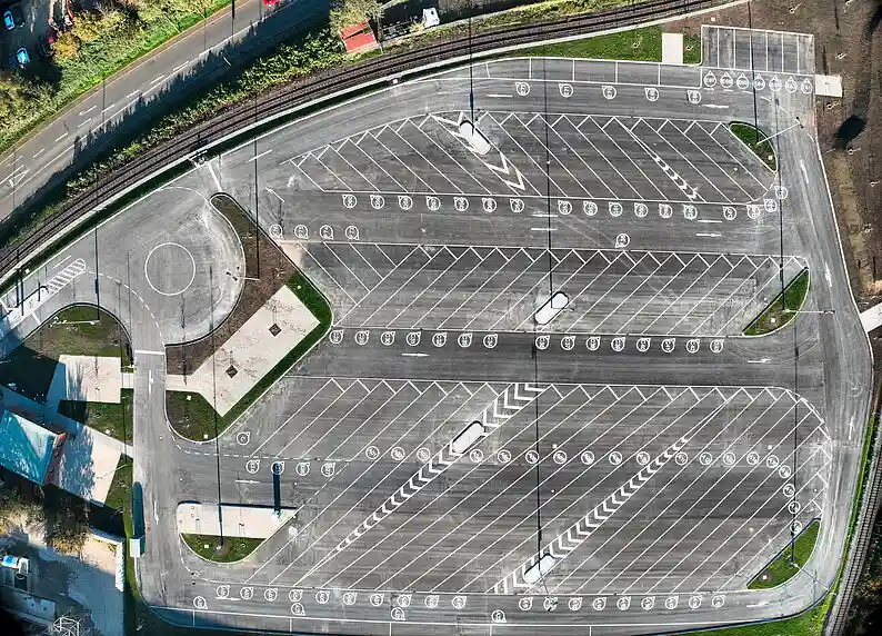 Portul Duisburg are o nouă parcare pentru camioane