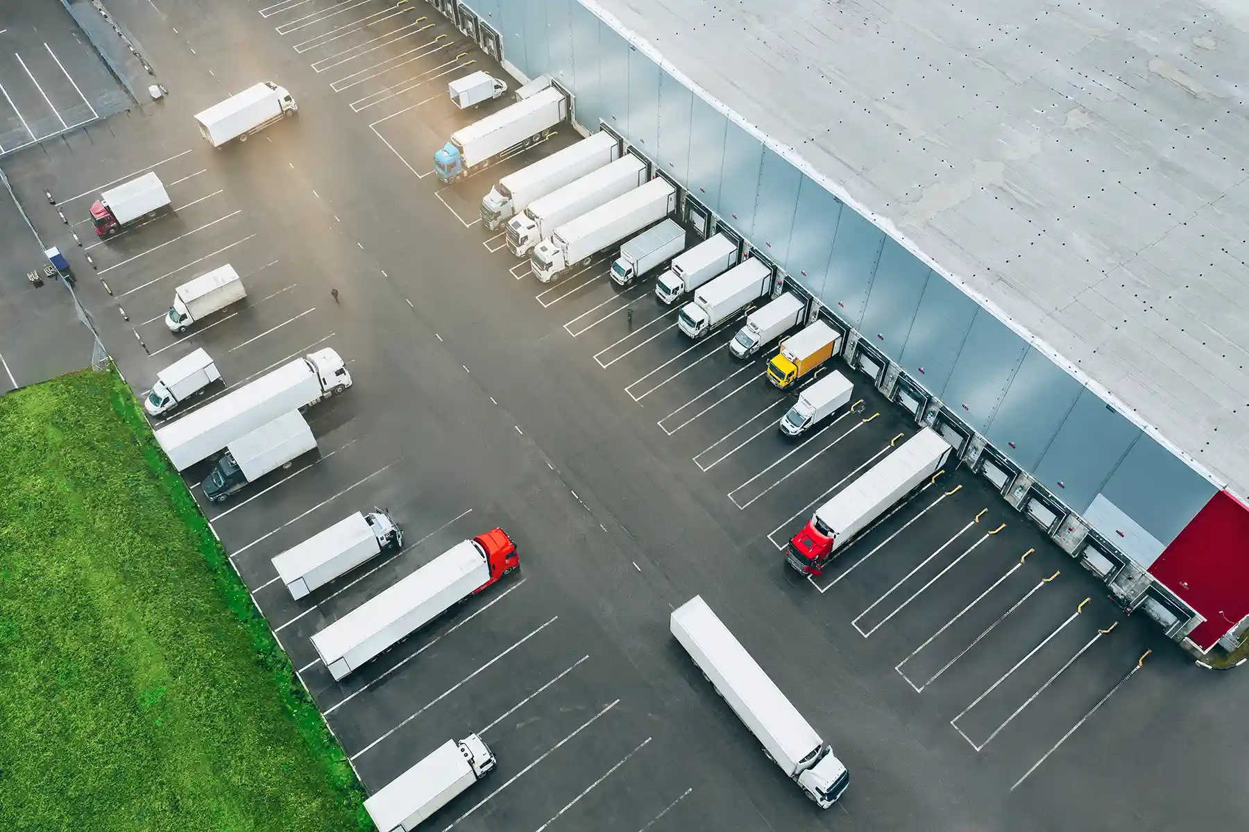 Tarifele spot și contract din transportul rutier european s-au aliniat ...