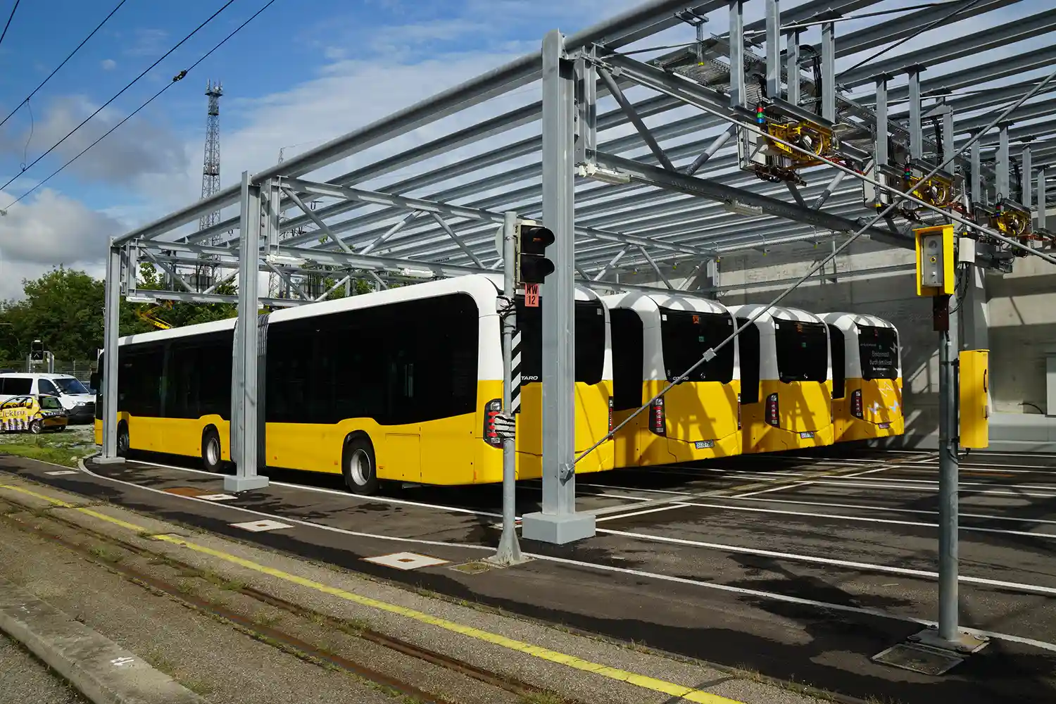 SSB a finalizat infrastructura de încărcare pentru autobuze electrice din Stuttgart