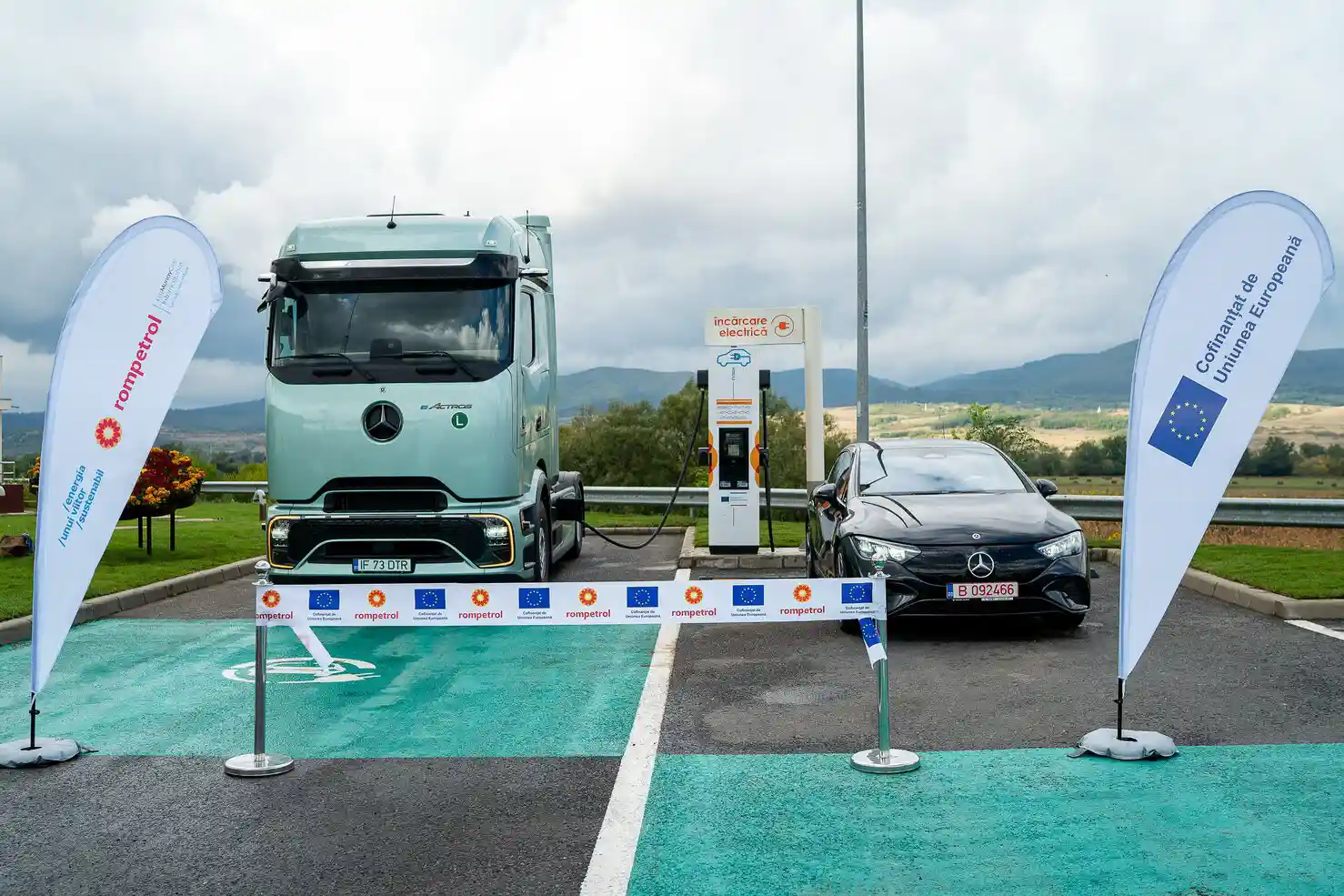Rompetrol am montat noi stații de încărcare rapidă pe autostrada A1