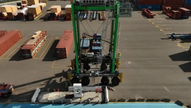 Primul transportor portal de containere pe hidrogen, testat în portul Hamburg