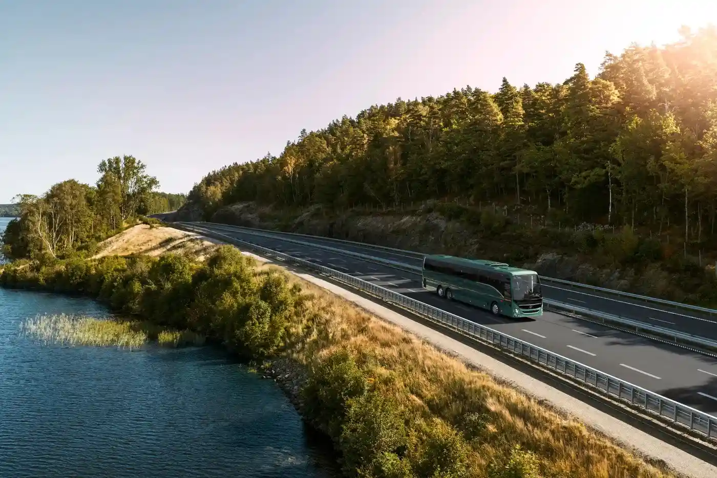 Volvo Buses a lansat un șasiu pentru autocare electrice cu autonomie de până la 700 km