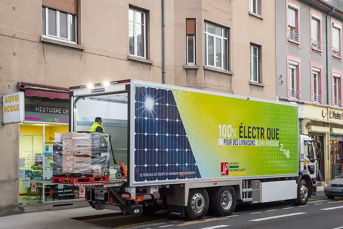 Jacky Perrenot la un pas de preluarea Vos Logistics 3 Jacky Perrenot la un pas de preluarea Vos Logistics