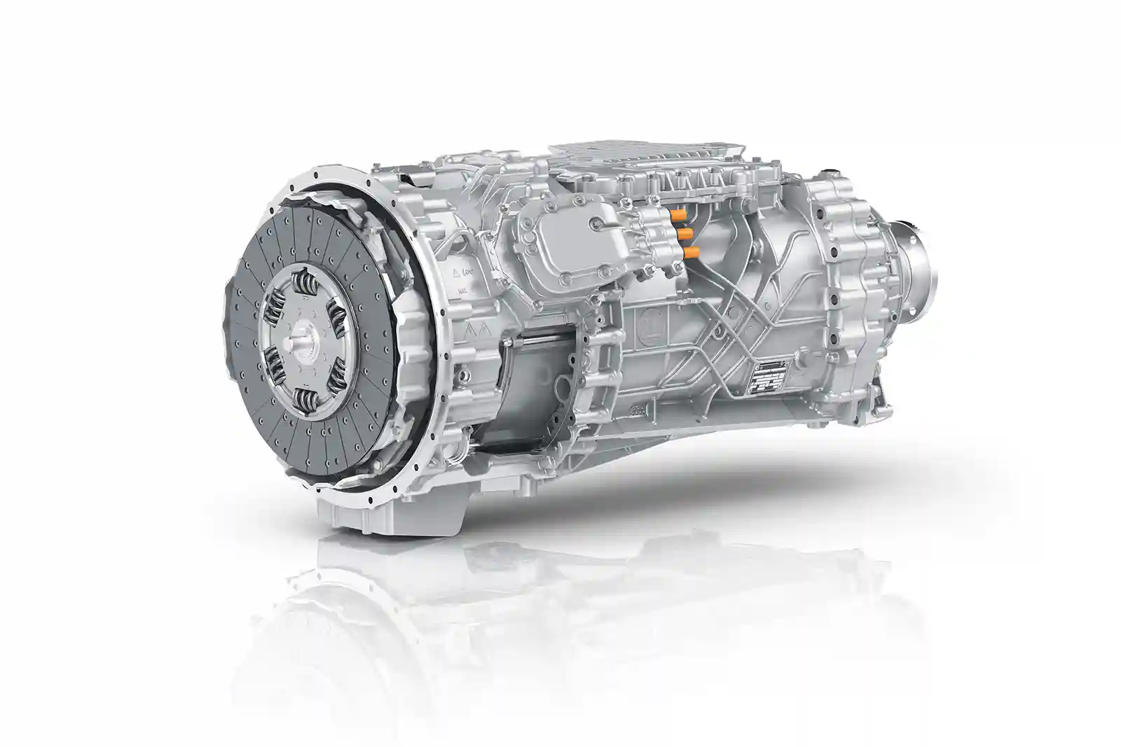 Transmisia hibridă ZF TraXon 2 Hybrid pentru camioane testată pe drumurile europene