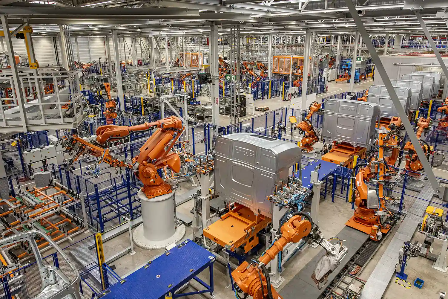 60 de ani de producție DAF în Belgia, de la primele cabine la integrare completă