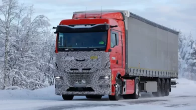 MAN TGX facelift surprins în teste la Cercul Polar. Acesta ar putea debuta în această toamna 1 MAN TGX facelift surprins în teste la Cercul Polar. Acesta ar putea debuta în această toamna